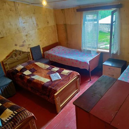 Guest House "Betqil" Adishi Luaran gambar