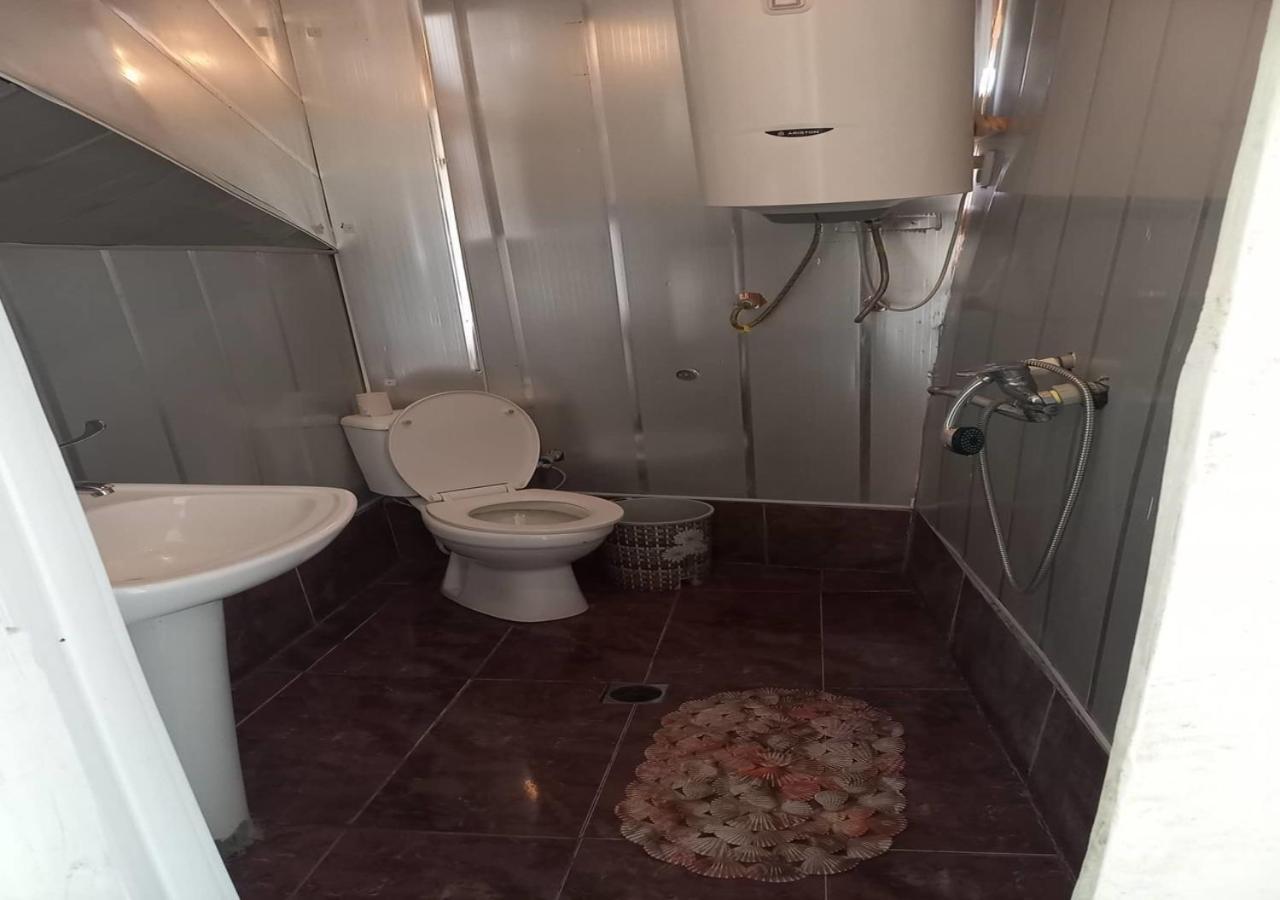 Guest House "Betqil" Adishi Luaran gambar